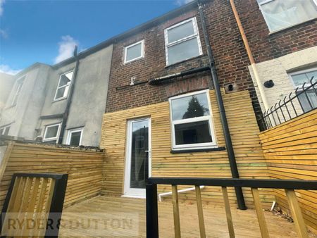 Kings Road, Ashton-under-Lyne, Greater Manchester, OL6 - Photo 5