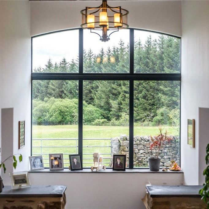 4 bedroom detached house to rent - Photo 1