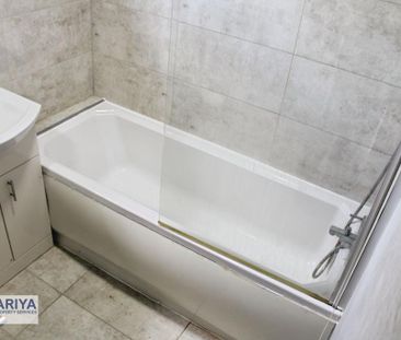 3 bedroom end of terrace house to rent - Photo 6