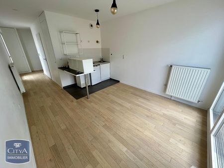 Location Appartement 1 pièce 28m² RUEIL MALMAISON 92500 - Photo 2
