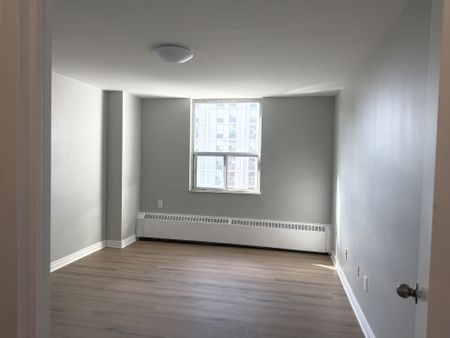 For Lease - 20 Forest Manor Road Unit# 706, Toronto, Ontario - Photo 5