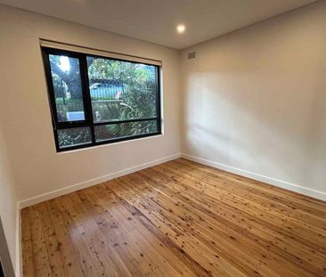 Smart Contemporary Living on the Park - Photo 1
