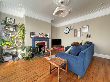3 bedroom terraced house to rent - Photo 4