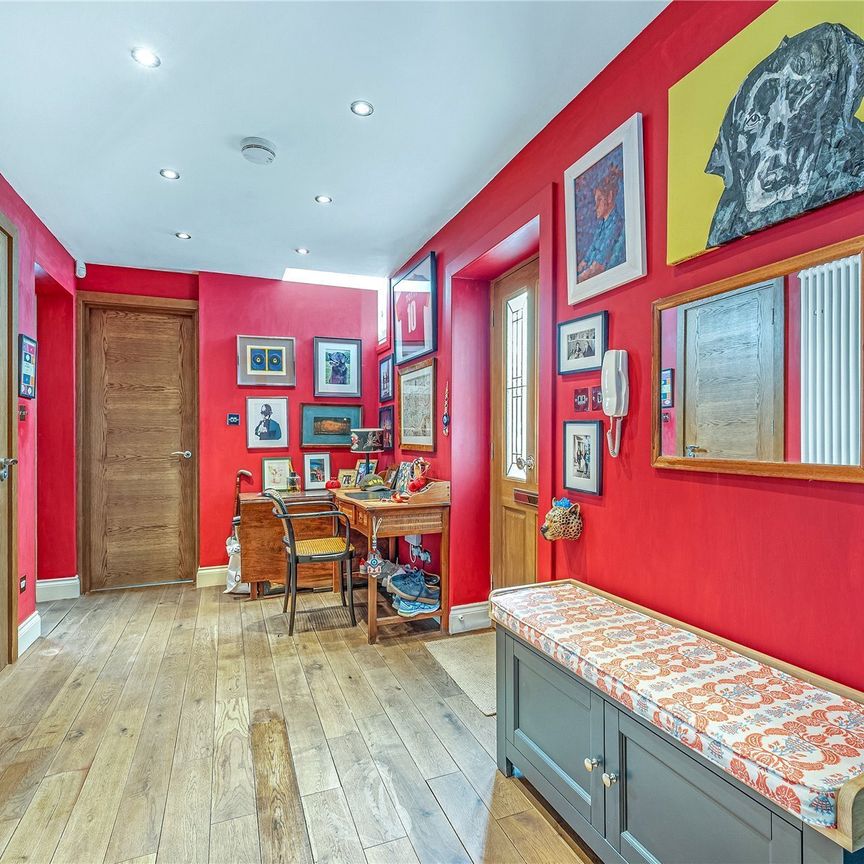Buckland Crescent, Belsize Park, London, NW3 flat to rent - Photo 1