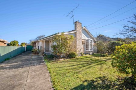 19 Lavinia Drive, Ballarat North - Photo 5