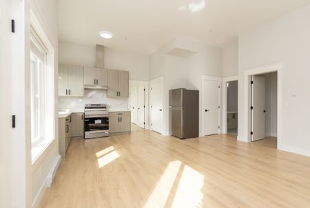 33942 Parr Avenue, Mission - Photo 2