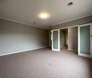 Fully Renovated 2BR Villa Unit With All The Bells & Whistles - Photo 3