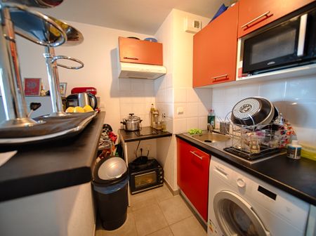 2 PIÈCES 35 M² MEUBLE 12 MOIS RECONDUCTIBLE - Photo 3