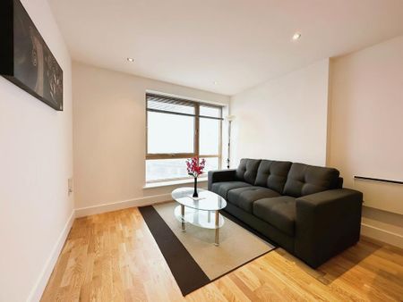 1 bedroom flat to rent - Photo 2