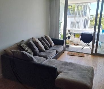 Dulwich Hill - Photo 2