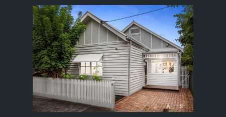 The Yarraville Lifestyle At Your Fingertips - Photo 4