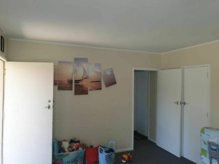 Handy and Convenient - Photo 5