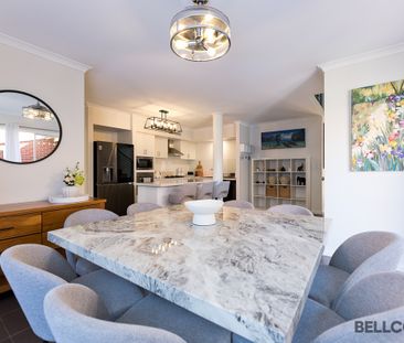 Fully Furnished & Equipped 3-Bedroom Townhouse in Victoria Park - Photo 5