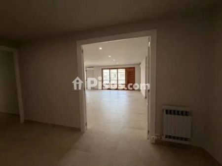 Piso en alquiler en Sant Jaume - Photo 3