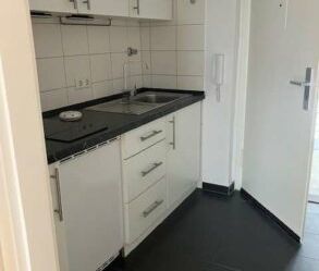 Gemütliche 1-Zi.-Whg. mit Einbauküche! - Photo 2