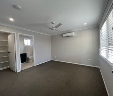 33 Joseph Court, Glenella, Qld 4740 - Photo 5