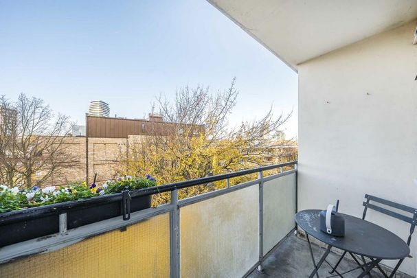 1 bedroom flat to rent - Photo 1