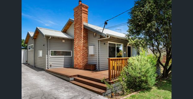 Character Renovated Weatherboard Home in Perfect Heathmont Position - Photo 1
