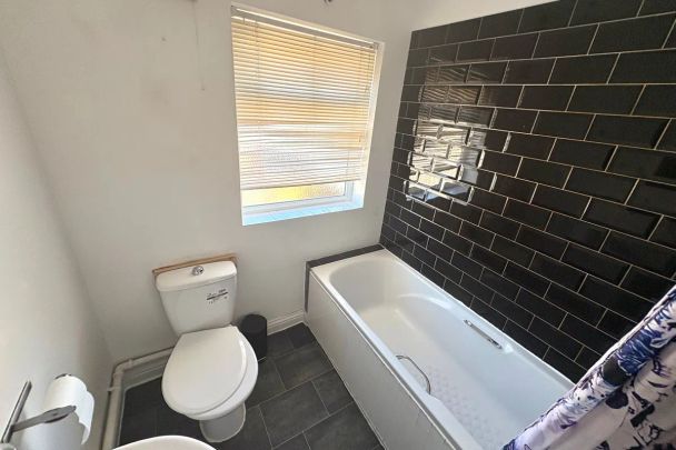 Balfour Road, WALLASEY - Photo 1