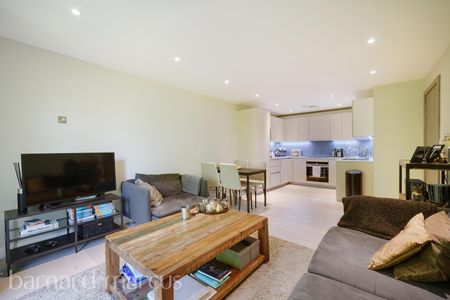 Plough Road, London - Photo 5