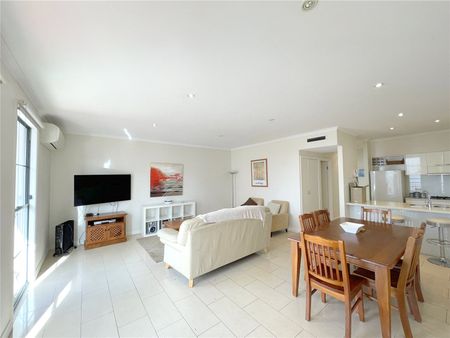89/682 Nicholson Street - Photo 3