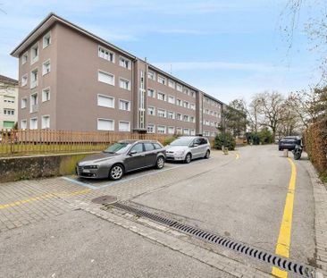 Appartement complètement rénové de 4.5 pièces proche de l'aéroport - Foto 1