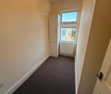 Wentworth Avenue, WALLASEY CH45 - Photo 6