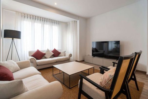 4 room luxury Flat for rent in Valencia, Spain - Photo 1