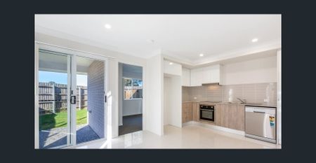 2 BEDROOM DUPLEX! - Photo 4