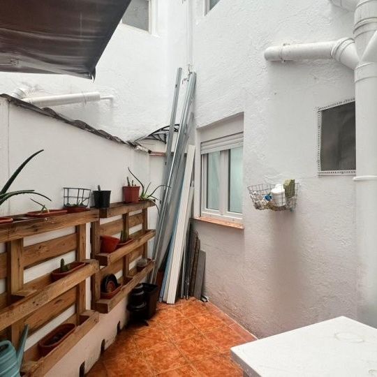 valencia, Valencian Community 46024 - Photo 1