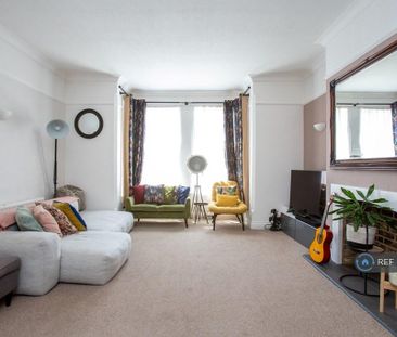 4 bedroom terraced house to rent - Photo 4