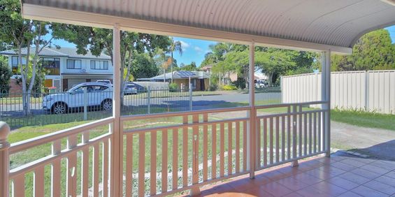 Charming Rental Opportunity in Hillcrest: Spacious House Available for Lease! - Photo 3
