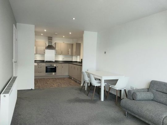 1 bedroom flat to rent - Photo 1