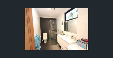 Ideally located in Parkville - Photo 3