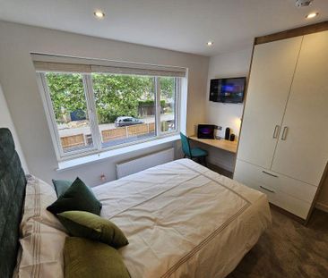 1 bedroom in a house share to rent - Photo 1