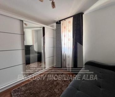 Apartament 3 camere | De inchiriat | 60 mp | Etaj 3 | Cetate - Fotografie 3