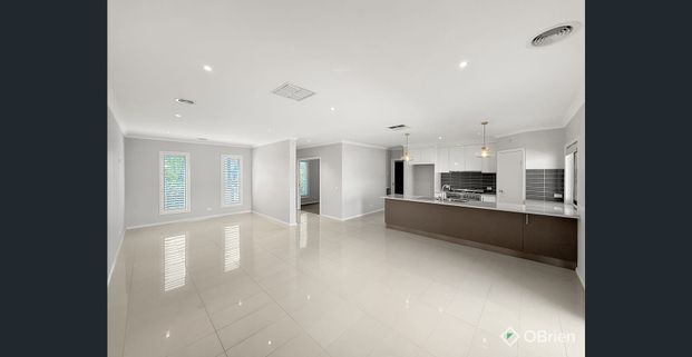 Central Wodonga four-bedroom home. - Photo 1