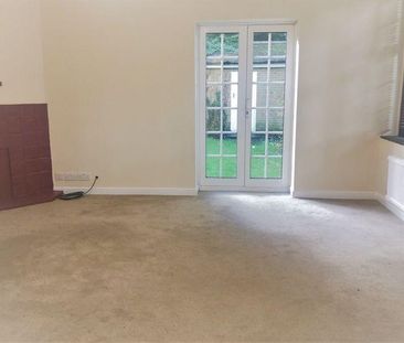 2 bedroom character property to rent - Photo 3