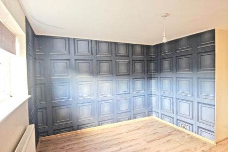 4 bedroom terraced house to rent - Photo 3