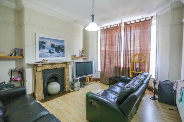 6 bedroom house share to rent - Photo 1