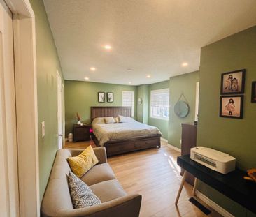 For Lease - 2112 Glenhampton Road, Oakville, Ontario - Photo 4