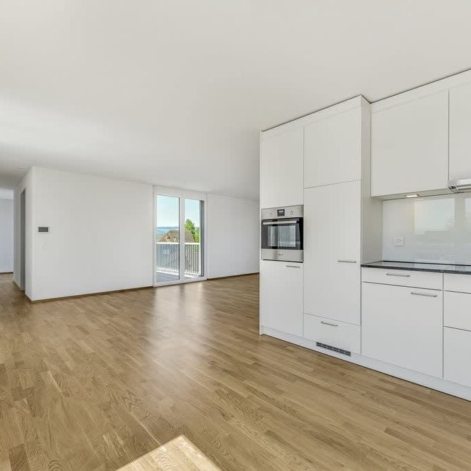 2.5 Zimmer, 80 m², 4. Stock - Photo 1