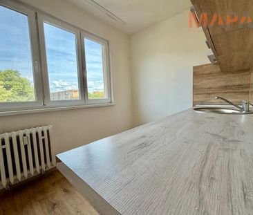 Pronájem bytu 2+1 56 m², Chomutovská , Kadaň - Photo 2