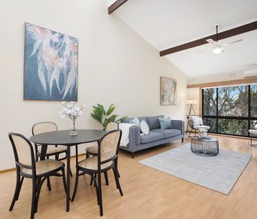 2/106 Brown Street, Heidelberg VIC 3084 - Photo 4