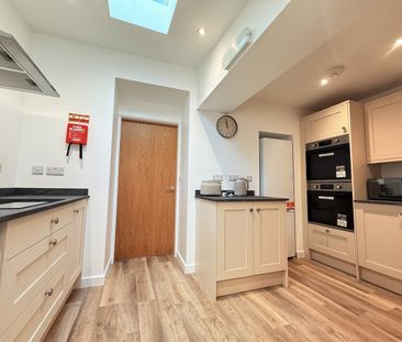 87 Garth Road - Photo 4