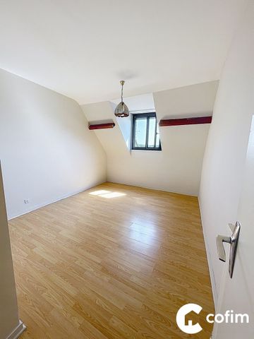 Location Appartement 3 pièces 75m² OLORON STE MARIE 64400 - Photo 5