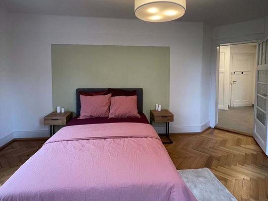 Ken #2 - Take a break at the lake! - Photo 1