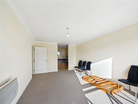 Saturn Road, Ipswich, Suffolk, IP1 5PY - Photo 2