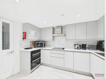 1 bedroom in a house share to rent - Photo 4