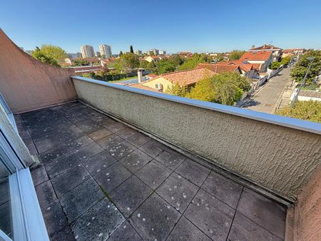 TOULOUSE / Location Appartement 1 Pièce 19 m² - Photo 3